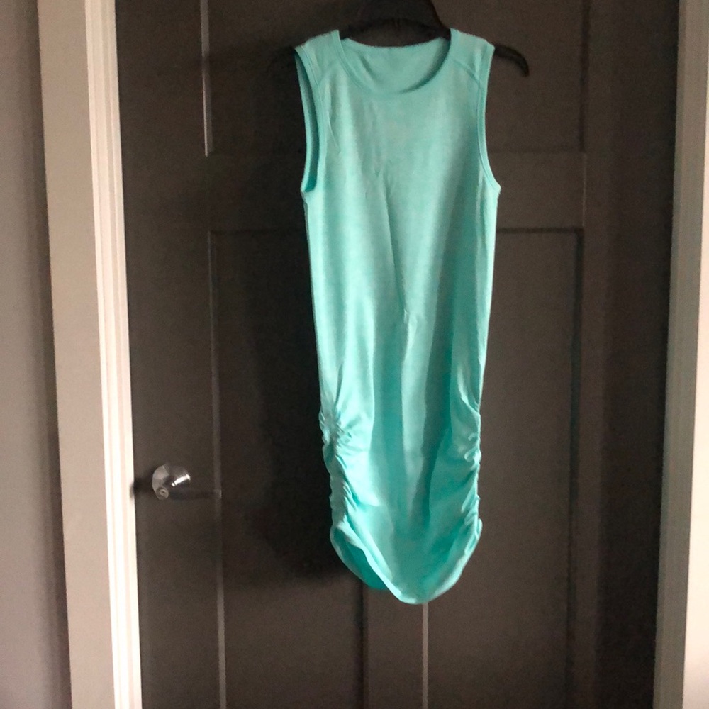 Mint lululemon dress size 4 unconfirmed
